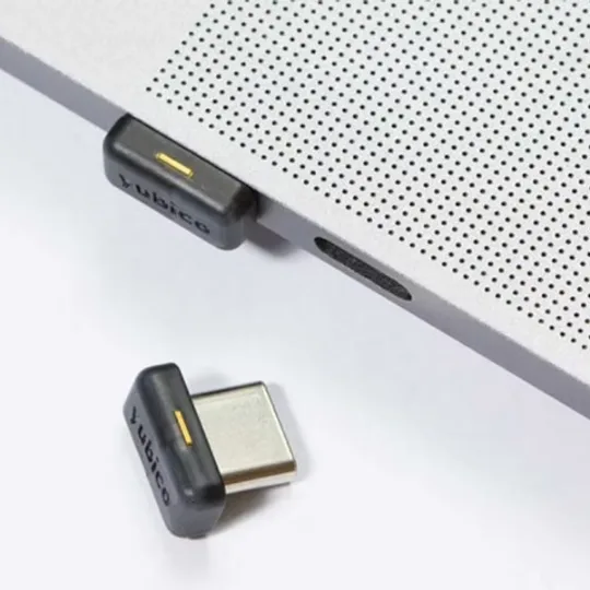 YubiKey 5C Nano - Image 3